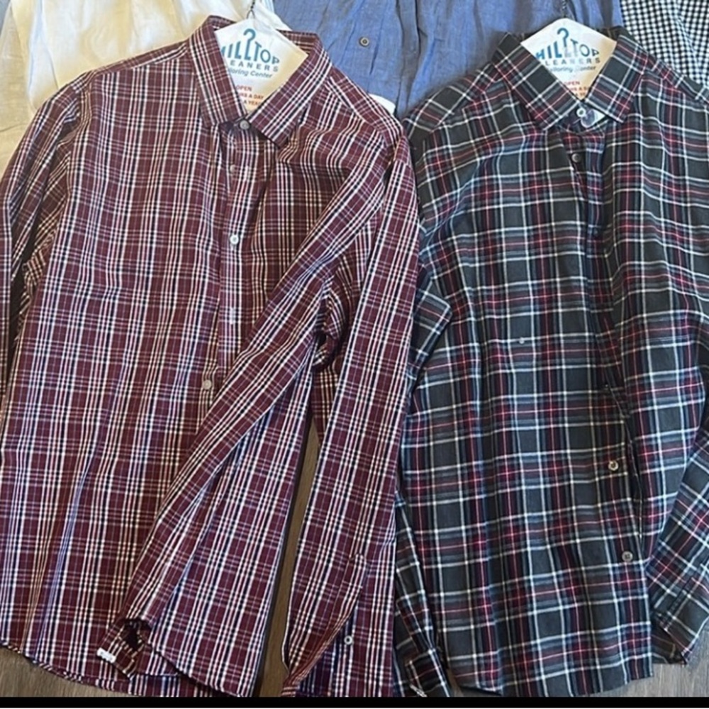 Untuckit Mens Plaid Flannel Shirts. 2 for less than price of 1. XL Extra Large